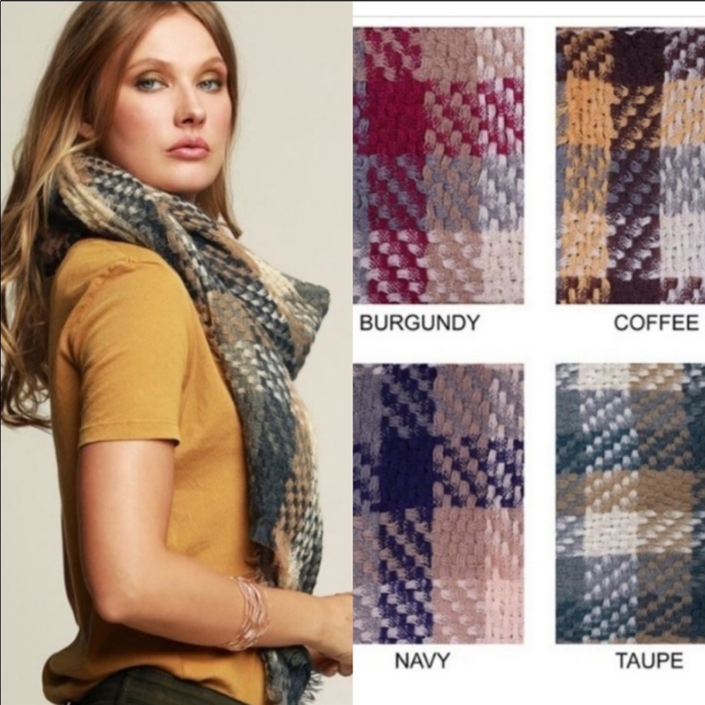 🌟3 FOR $30!!! TWO PACK🌟NWT COMFY Blanket Scarves - Picture 3 of 4